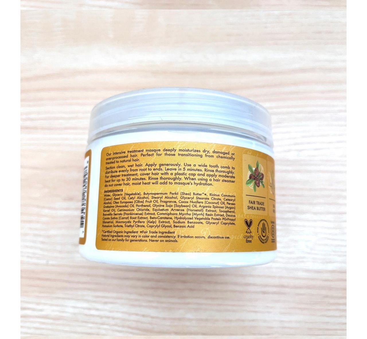 Shea Moisture Raw Shea butter deep treatment masque - 340g
Shea Moisture Raw Shea butter deep treatment masque - 340g
