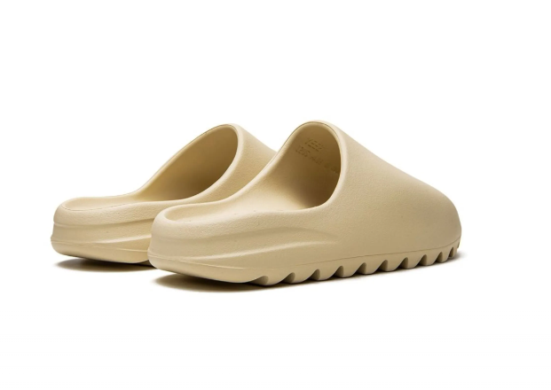 Yeezy Bone slides New Arrival Men and ladies Slippers