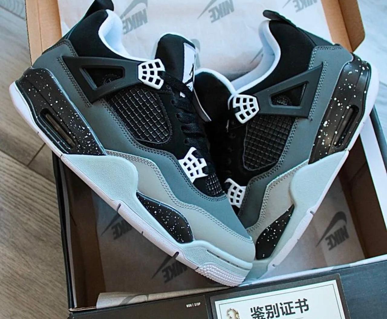 SPECIAL LIMITED OFFER ONLY AT ELFANCY STORE!!!] 1 Pair of Brand New High-Quality, Durable & Comfortable J4 Retro Fearpack Sneakers For Boys & Men at Affordable Price