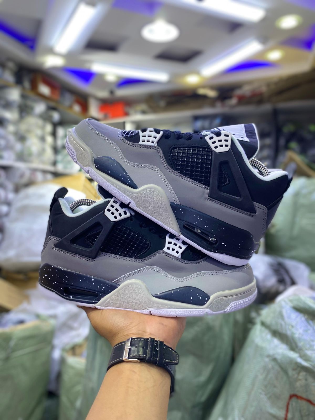 SPECIAL LIMITED OFFER ONLY AT ELFANCY STORE!!!] 1 Pair of Brand New High-Quality, Durable & Comfortable J4 Retro Fearpack Sneakers For Boys & Men at Affordable Price