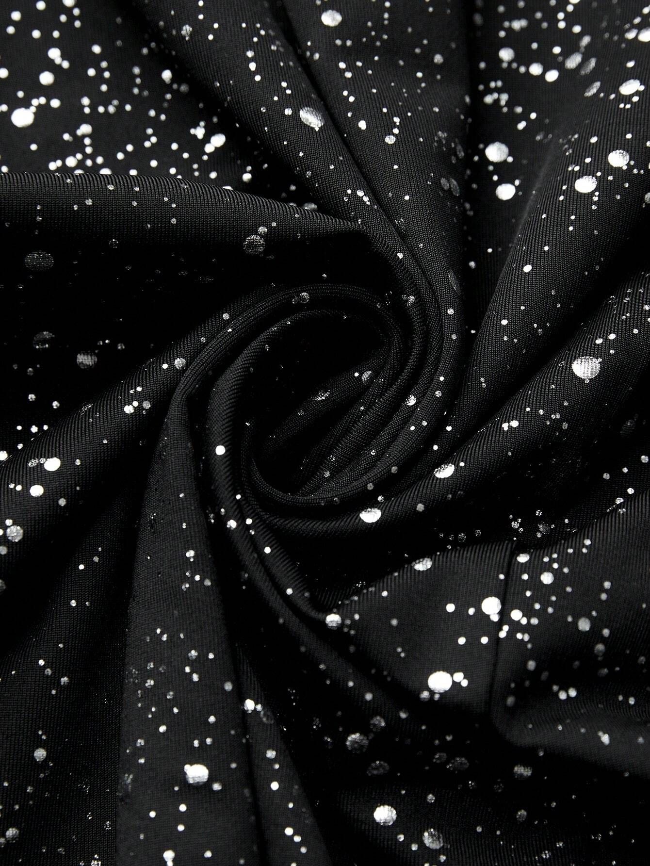 Elegant and shiny silver slim fit dress for plus size women, with mesh fabric splicing, suitable for parties, commuting, and fashionable outdoor activities T072