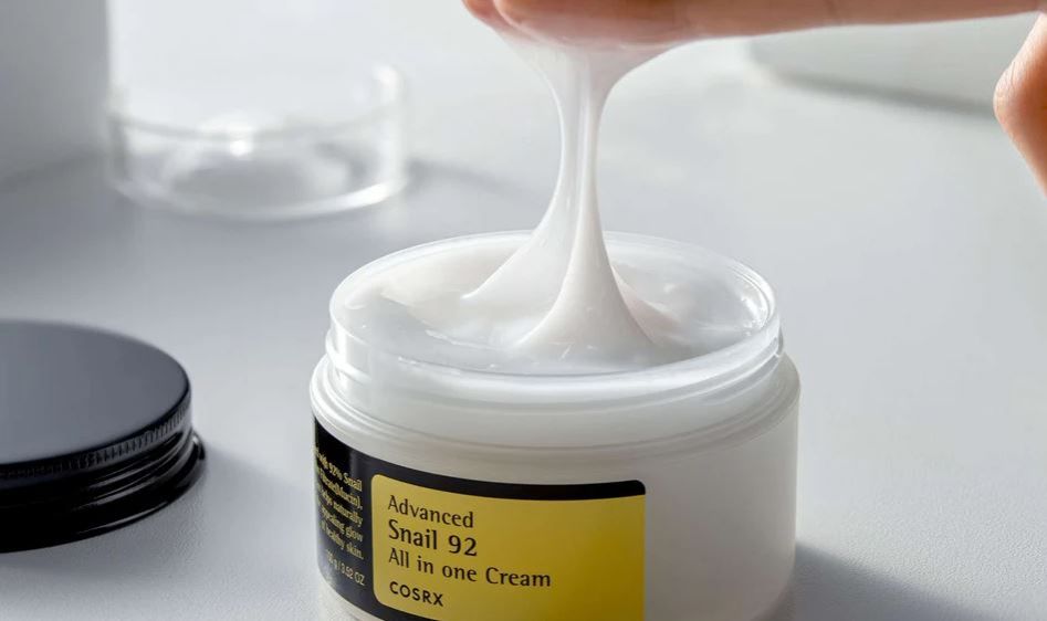 Cosrx Snail Mucin 92% Repair Cream, Daily Face Gel Moisturizer for Dry Skin, Acne-prone, Sensitive Skin snail repairing cream