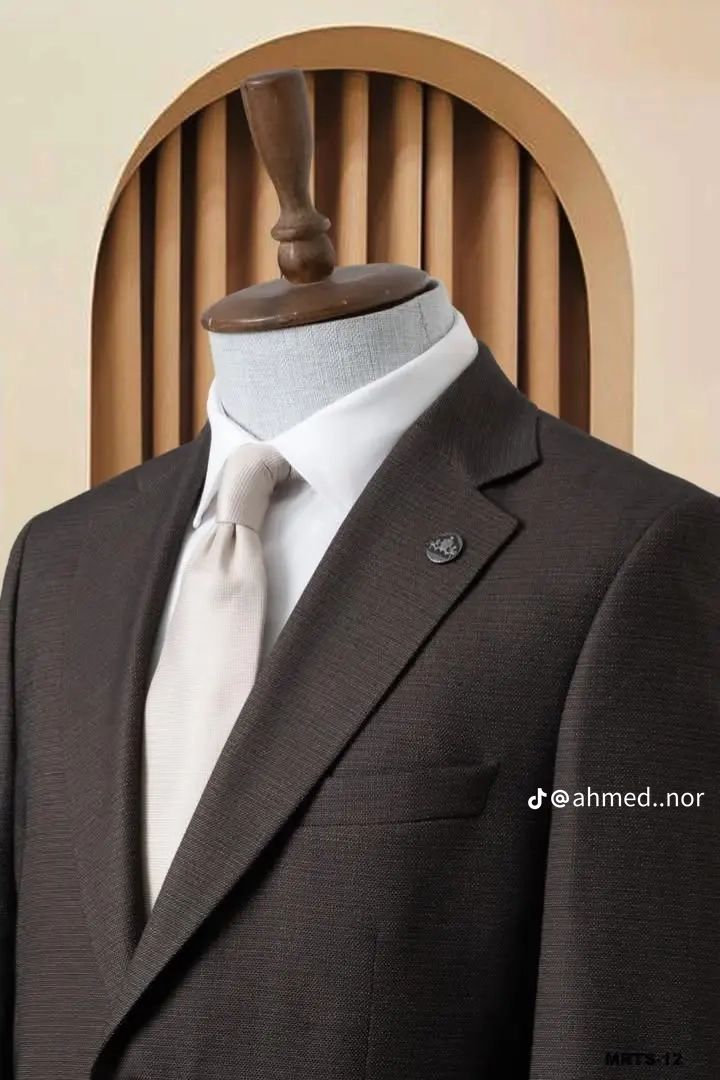 Men’s Fashion Slim Fit  2 piece Suit with free tie  – Premium Formal Wear Made in Turkey – Stylish Blazer and Trousers Set for Business, Weddings, and Special Occasions