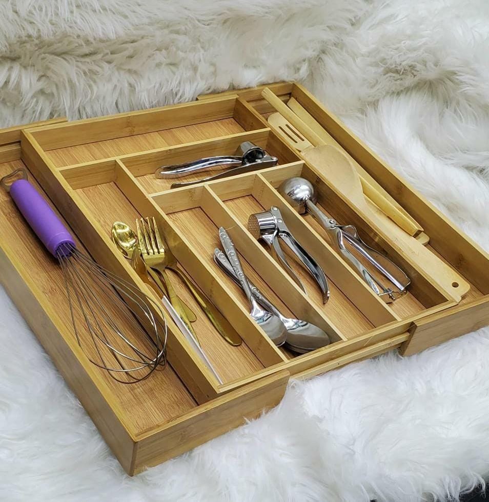 Multifunctional Bamboo Expandable Wooden Cutlery Drawer Organizer – Adjustable Compartment Kitchen Utensil Storage Tray for Forks, Spoons, Knives & Cooking Tools