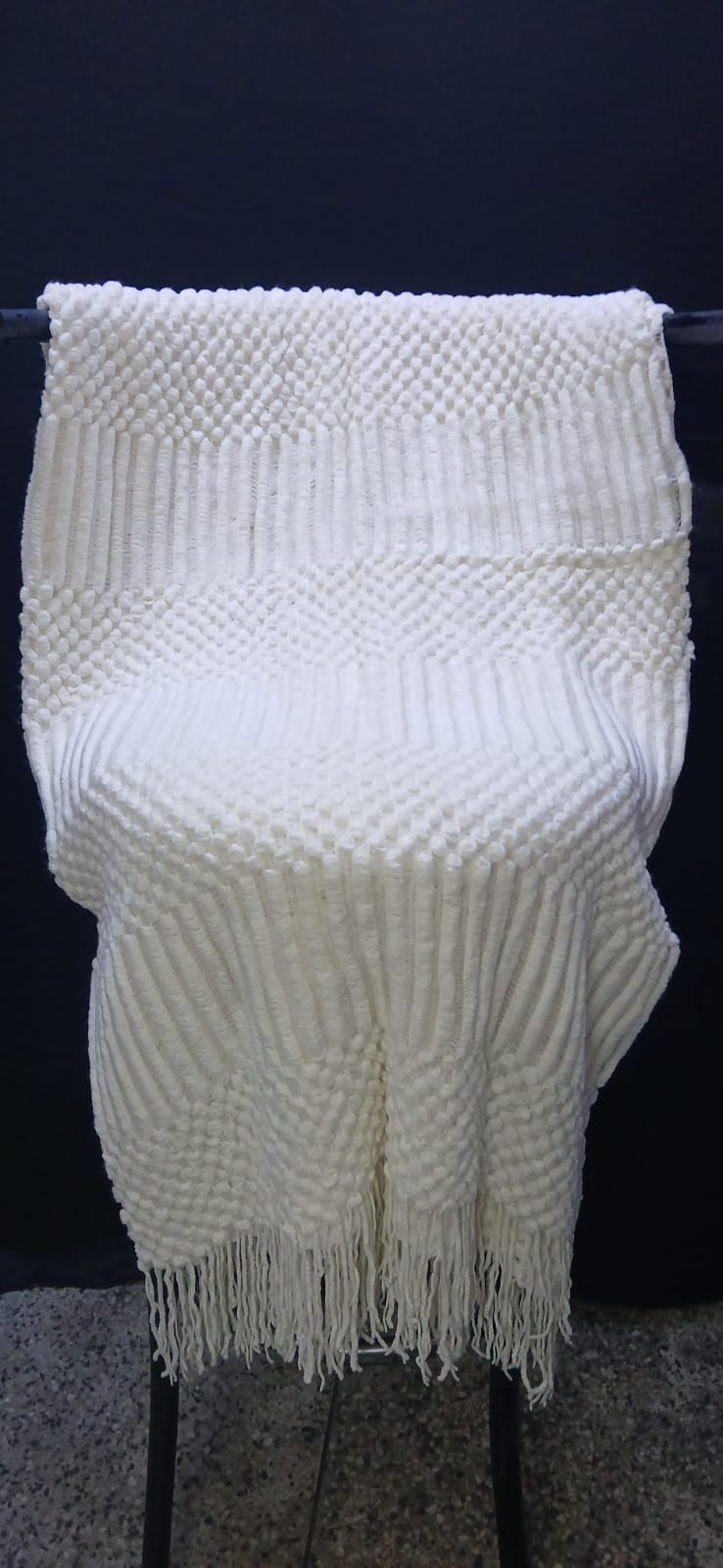 Throw Blanket Size 130x220cm – Soft Cozy Oversized Couch Blanket for Living Room, Bedroom or Travel, Lightweight Warm Comfortable Home Decor Accent