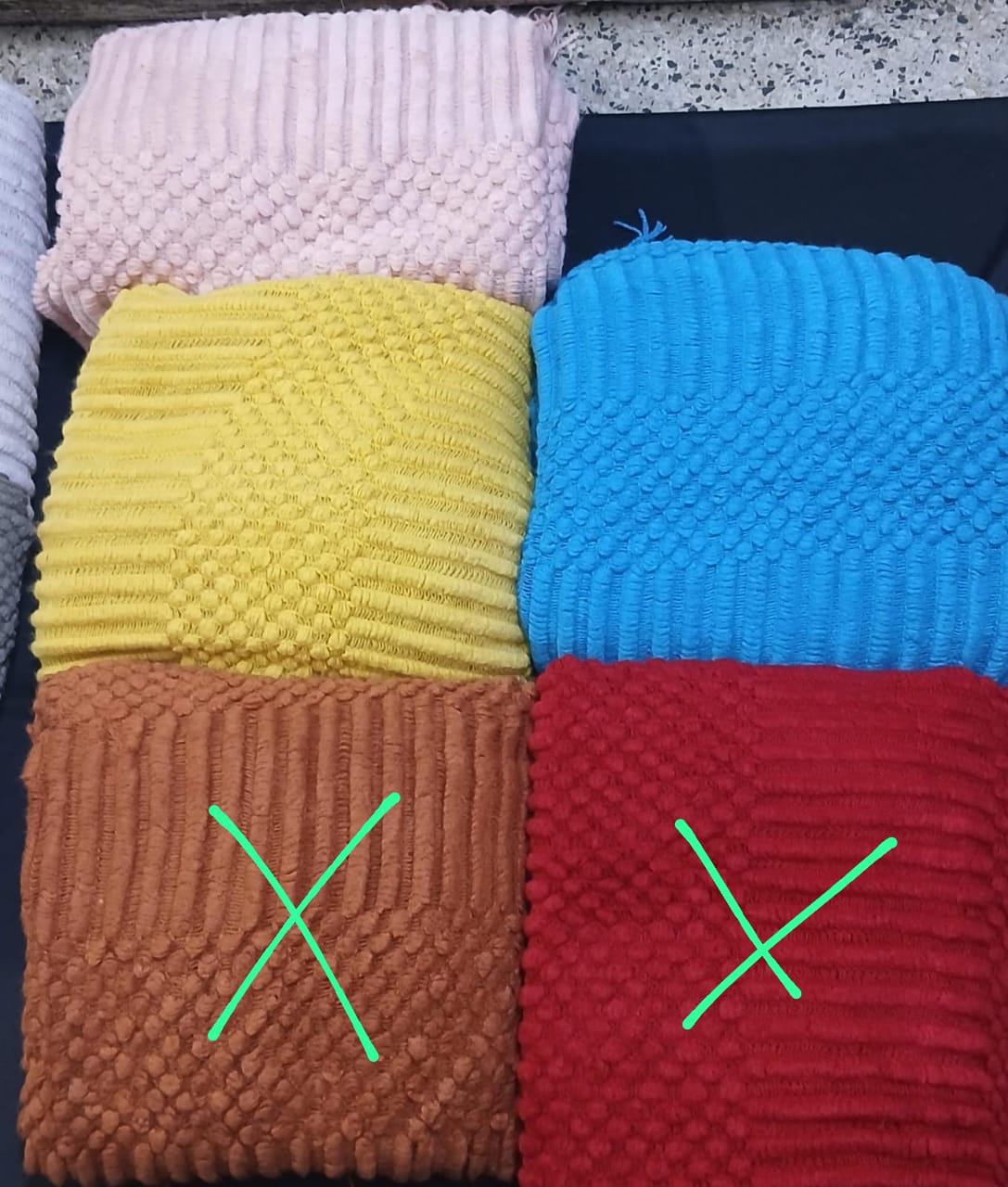 Throw Blanket Size 130x220cm – Soft Cozy Oversized Couch Blanket for Living Room, Bedroom or Travel, Lightweight Warm Comfortable Home Decor Accent