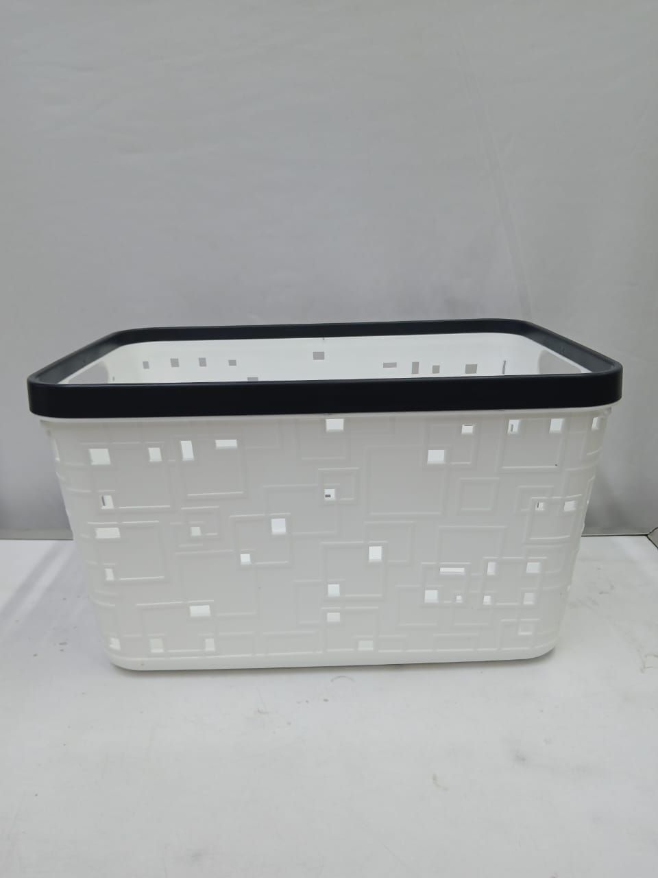 Large Binded Plastic Storage Basket 31x21.5x17.5cm – Sturdy Organizer Bin for Kitchen Shelves, Pantry, Bathroom Cabinets and Home Storage Solutions