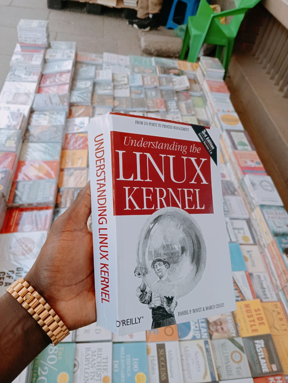 Understanding the Linux Kernel: From I/O Ports to Process Management