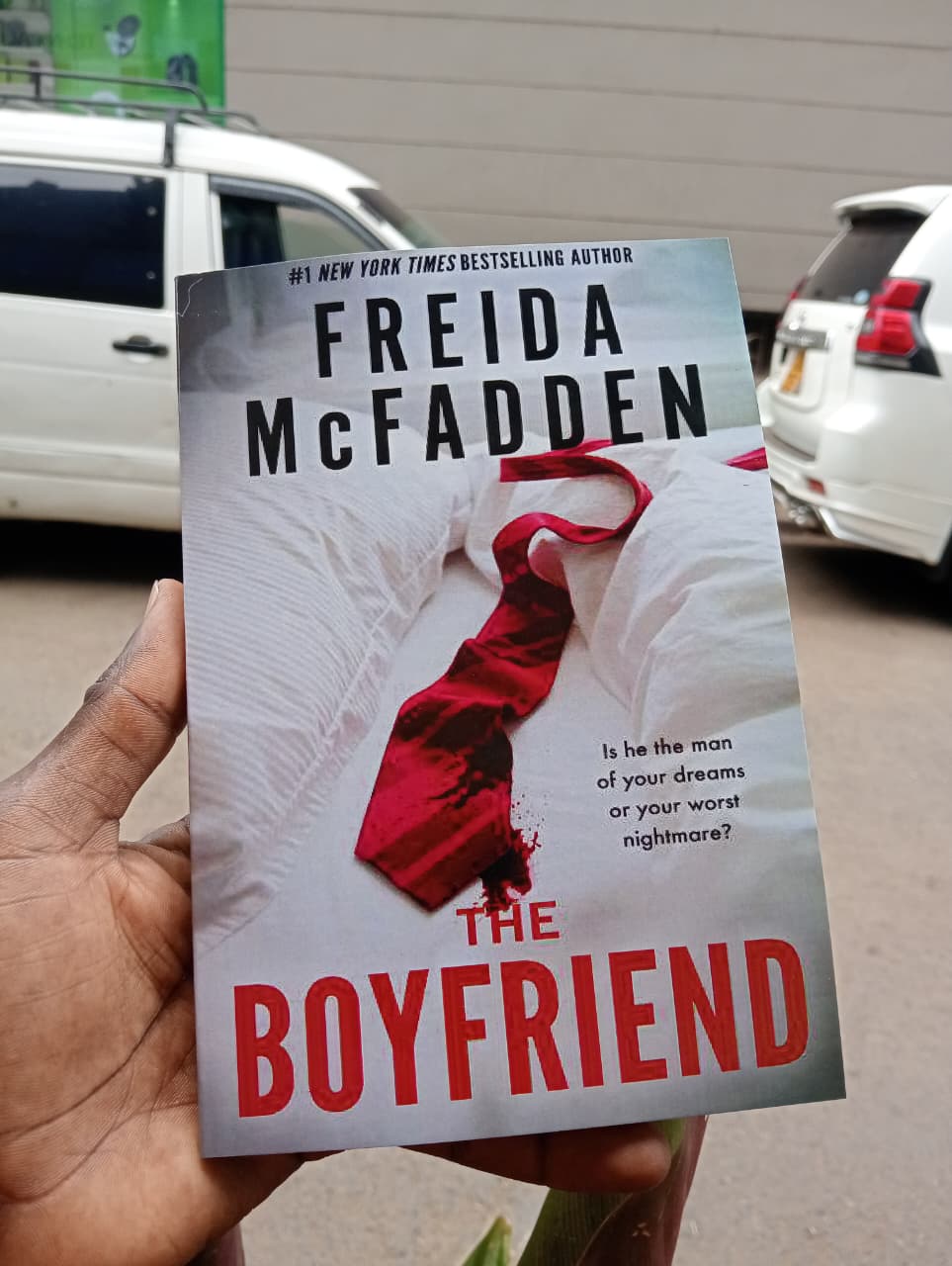 "The Boyfriend" Book By Freida McFadden
