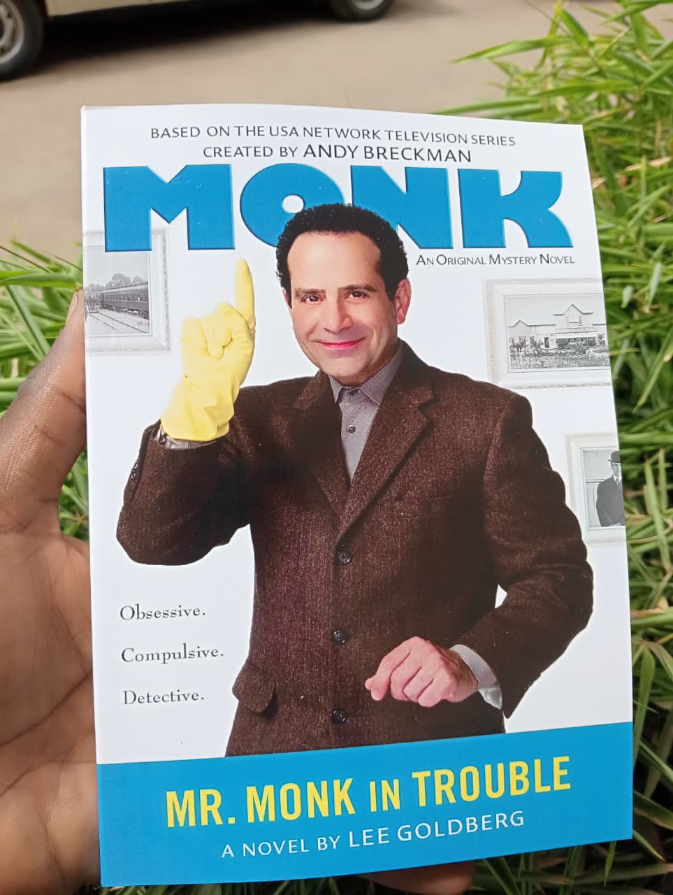"Mr. Monk in Trouble" Book By Lee Goldberg