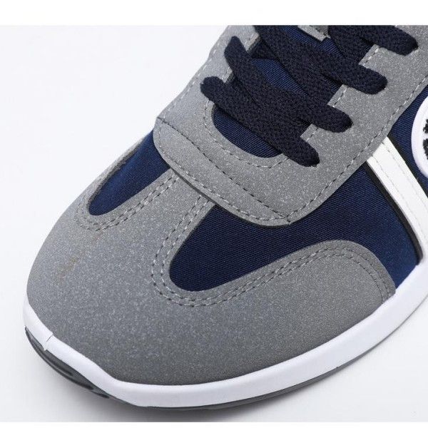 Men's Fine Workmanship Front Lace-Up Casual Comfortable Soft Upper Breathable Sneakers