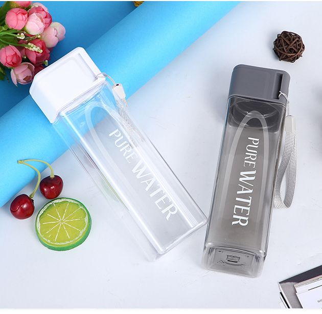 500ml Small Daisy Transparent Plastic Water Bottles PP Creative Frosted Water Bottle Kitchen  Water Bottles