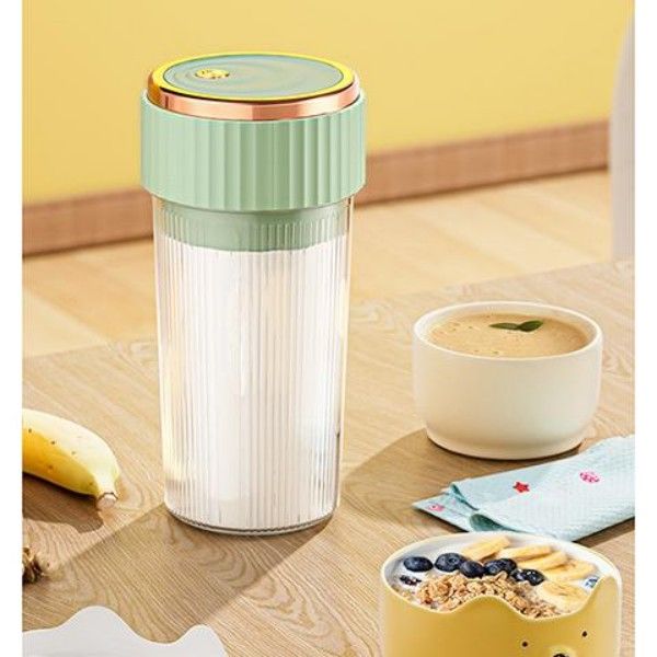 Household Multi-Functional Small Juicer Portable Multi-Functional Usb Charging Fruit Electric Juice Stirring Cup  Juicers