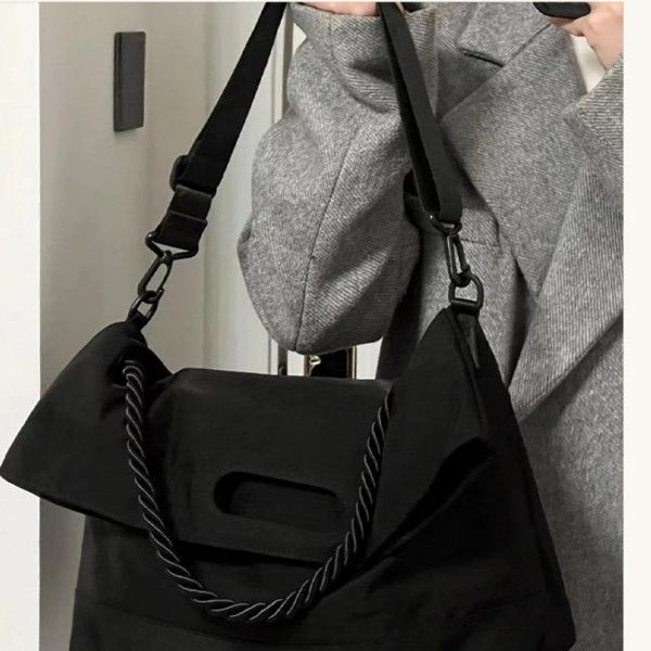 Black Nylon Single Shoulder Crossbody Large Capacity Tote Messenger Bag For Women  Shoulder Bags