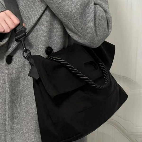 Black Nylon Single Shoulder Crossbody Large Capacity Tote Messenger Bag For Women  Shoulder Bags