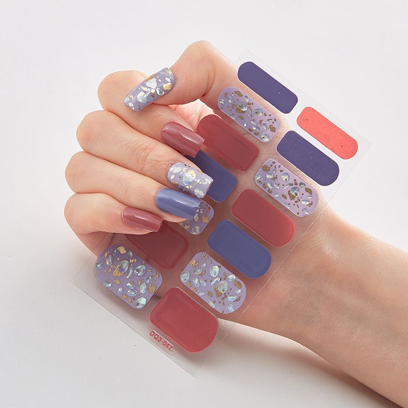 2pcs Can not be hard under UV light Nail Stickers Gradient Color Nail Stickers Simple Blooming Waterproof Nail Stickers