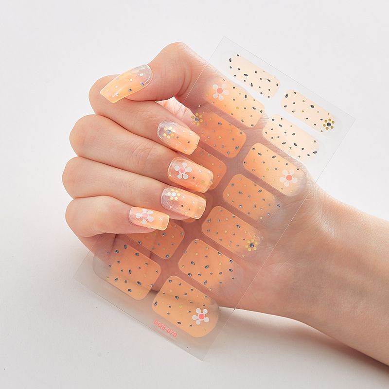 2pcs Can not be hard under UV light Nail Stickers Gradient Color Nail Stickers Simple Blooming Waterproof Nail Stickers