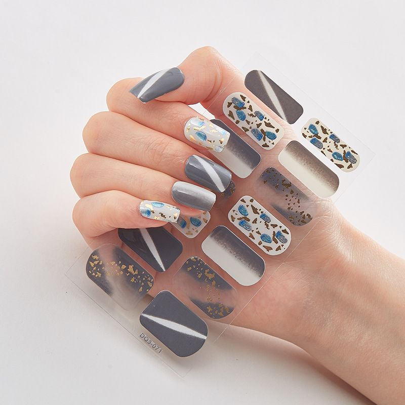 2pcs Can not be hard under UV light Nail Stickers Gradient Color Nail Stickers Simple Blooming Waterproof Nail Stickers
