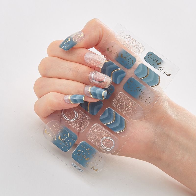 2pcs Can not be hard under UV light Nail Stickers Gradient Color Nail Stickers Simple Blooming Waterproof Nail Stickers