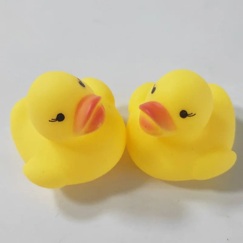 5PCS  Squeezing Call Rubber Race Squeaky Ducks Ducky Baby Bath Shower Birthday Favors Do Not Swallow Classic Toys Brinquedo