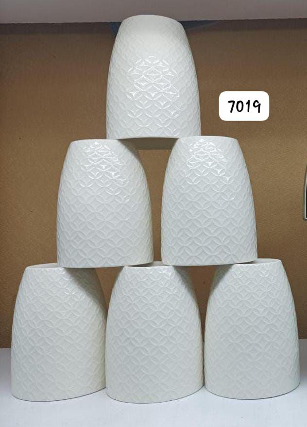 COFFEE MUGS. Set of 6 Ceramic Cups. Made with thick comfortable grip ergonomic handles, Microwave safe for reheating any kids or adults beverage of choice.