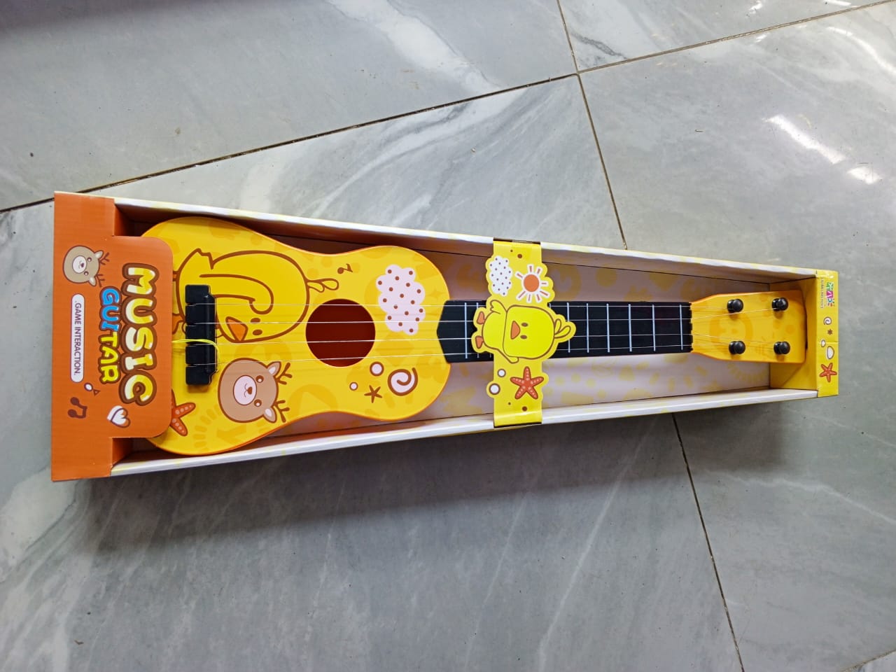 [ EXPERIENCE LUXURY FOR LESS!!!] 1Pc Brand New Very Quality Music guitar Easy To Play At Affordable Price