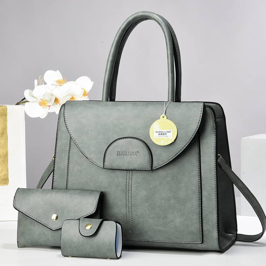 [ ❤EMBRACE THE LATEST TREND 🤩🤩✨ !!! ]  3 IN 1 Brand New High Quality Stylish and Luxurious Comfortable Ladies Handbag ..Designed With Durability and Functionality ✔👌