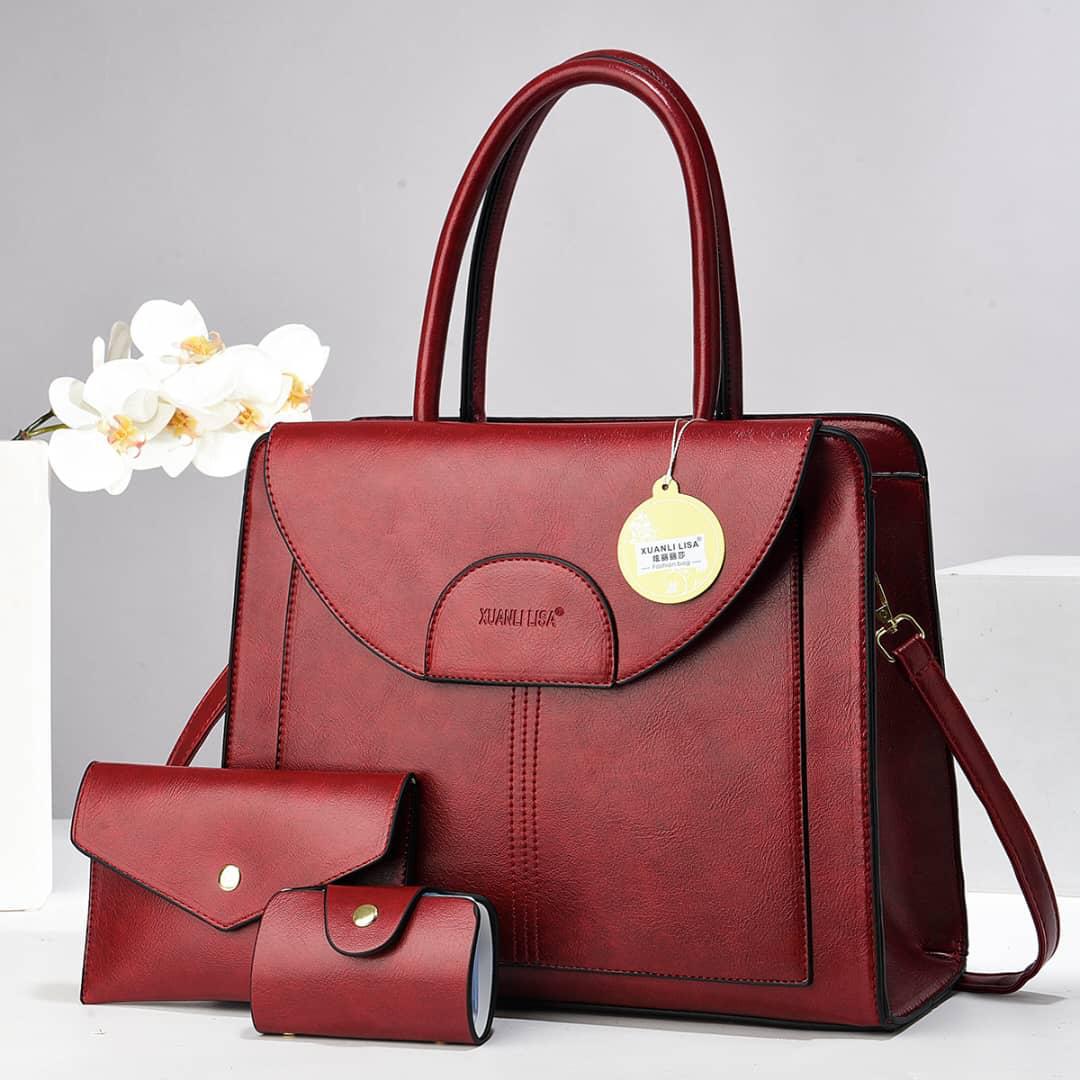 [ ❤EMBRACE THE LATEST TREND 🤩🤩✨ !!! ]  3 IN 1 Brand New High Quality Stylish and Luxurious Comfortable Ladies Handbag ..Designed With Durability and Functionality ✔👌