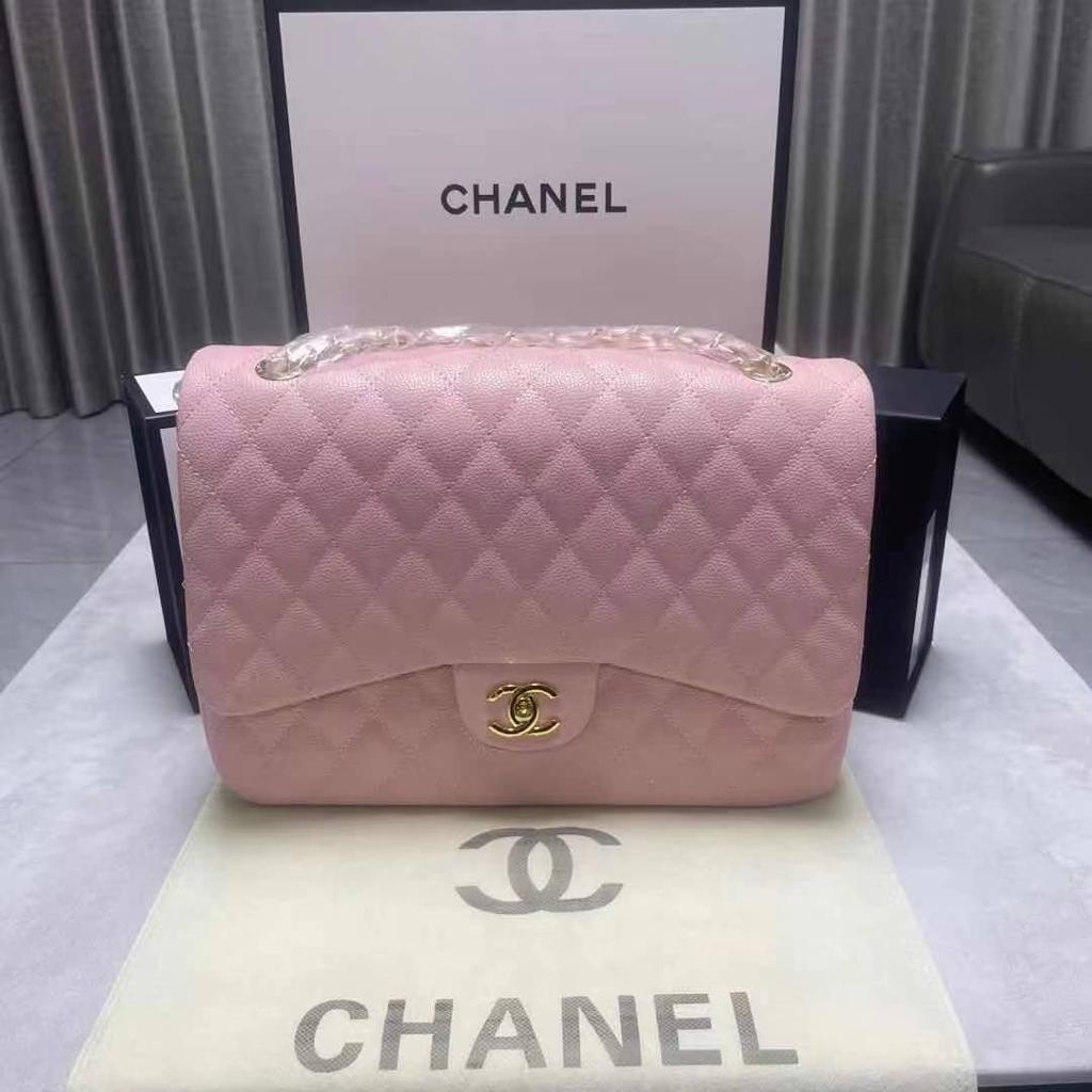 [ ❤EMBRACE THE LATEST TREND 🤩🤩✨ !!! ] 1Pc  Brand New High Quality Stylish and Luxurious Comfortable Ladies Handbag ..Designed With Durability and Functionality ✔👌