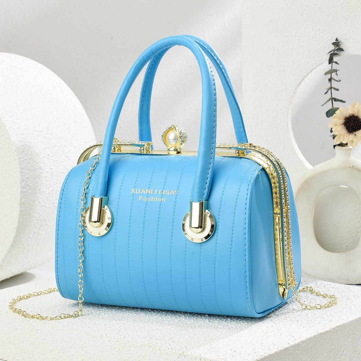 [ ❤EMBRACE THE LATEST TREND 🤩🤩✨ !!! ]  1Pc Brand New High Quality Stylish and Luxurious Comfortable Ladies Handbag ..Designed With Durability and Functionality ✔👌
