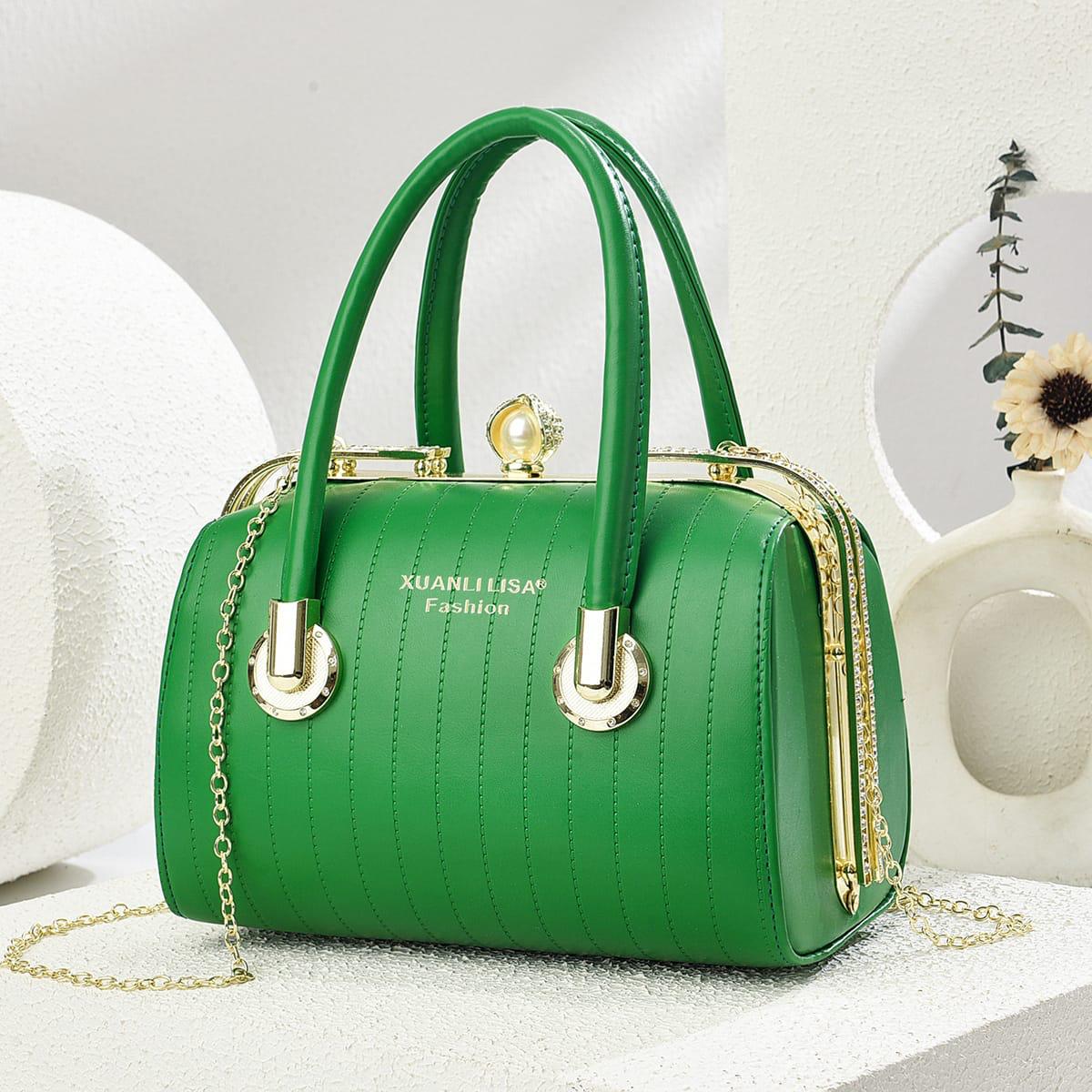 [ ❤EMBRACE THE LATEST TREND 🤩🤩✨ !!! ]  1Pc Brand New High Quality Stylish and Luxurious Comfortable Ladies Handbag ..Designed With Durability and Functionality ✔👌