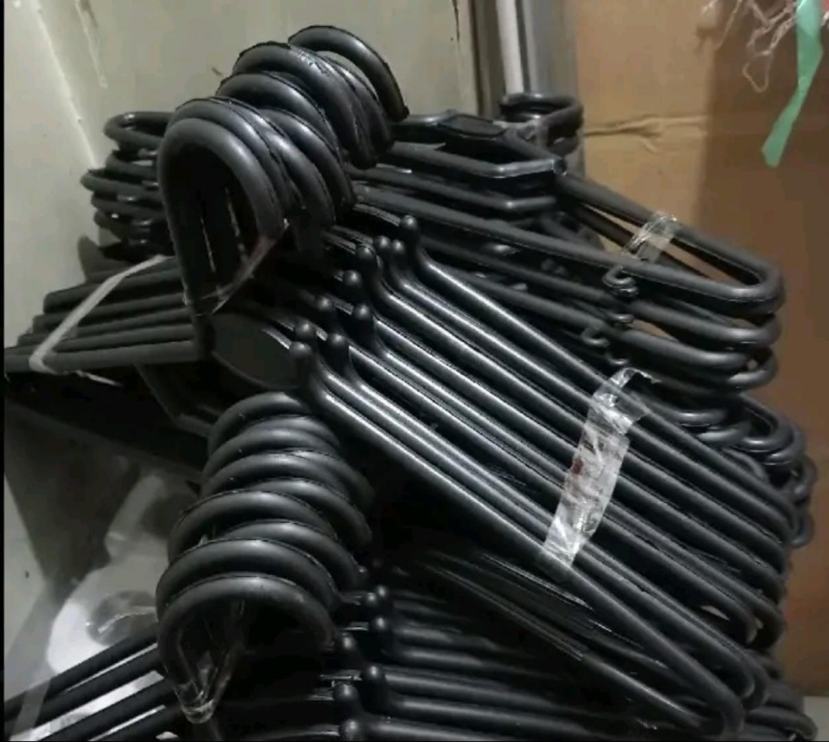 Grey Clothes Hangers,jacket hangers12pieces plastic hangers good quality and durable