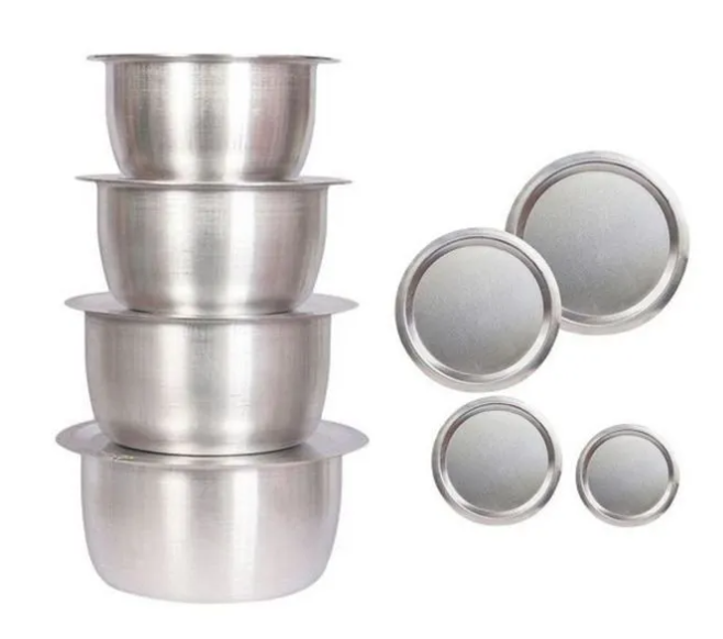 4Pcs Set Of Stainless Aluminum Sufuria WITH Lids..