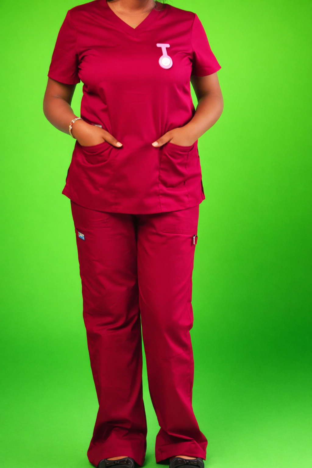 MEDICAL SCRUB SET/ medical scrub uniform, healthcare workwear, or a nursing scrub set. It may be called a clinical scrub suit, hospital scrub attire, or a professional medical uniform used by nurses,