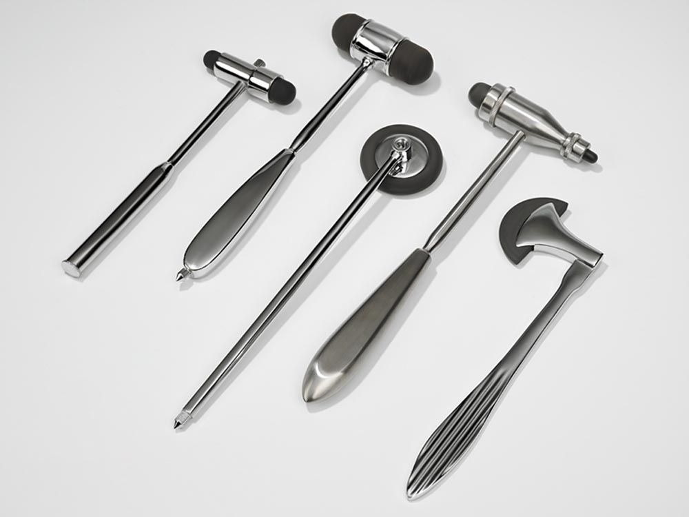 PATELLAR REFLEX HAMMER. KNEE REFLEX TESTING HAMMER. NEUROLOGICAL REFLEX HAMMER. MEDICAL REFLEX EXAMINATION HAMMER. DIAGNOSTIC PATELLA TESTING HAMMER. CLINICAL REFLEX ASSESSMENT HAMMER. PHYSICIAN’S REF