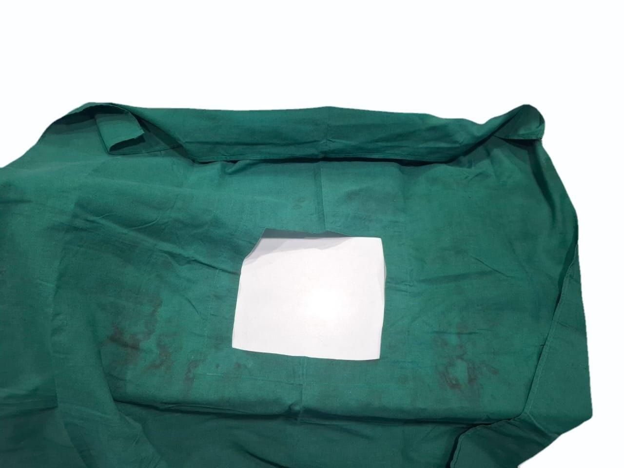 GREEN SURGICAL TOWEL WITH HOLE, FENESTRATED GREEN TOWEL, GREEN MEDICAL FENESTRATED DRAPE, GREEN OPERATING ROOM TOWEL WITH OPENING, GREEN SURGICAL FENESTRATED CLOTH, GREEN PROCEDURE TOWEL WITH HOLE, GR
