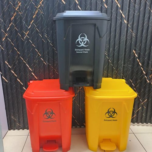 ACC 30 Litres Pedal Bin – Durable Waste Bin with Foot Pedal/ACC 30 Litres Pedal Bin – Durable Waste Bin with Foot Pedal
ACC 30 Litres Pedal Bin – Durable Waste Bin with Foot Pedal
ACC 30 Litres Peda
/
