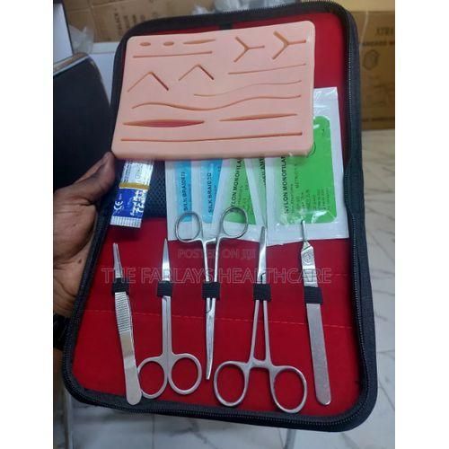 Students Suturing Practice Kit/Students Suture Set/dissecting kit/SUTURE KIT WITH TRAINING PAD./Students Suturing Practice Kit/Students Suture Set/dissecting kit/SUTURE KIT WITH TRAINING PAD.
Student