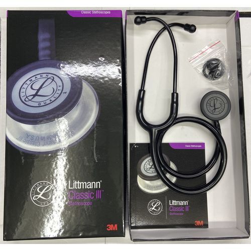 3M Littmann Classic III™ Stethoscope -Black Finish-One stethoscope,a manual and a pair of spare earbuds ///3M Littmann Classic III™ Stethoscope -Black Finish-One stethoscope,a manual and a pair of s
v