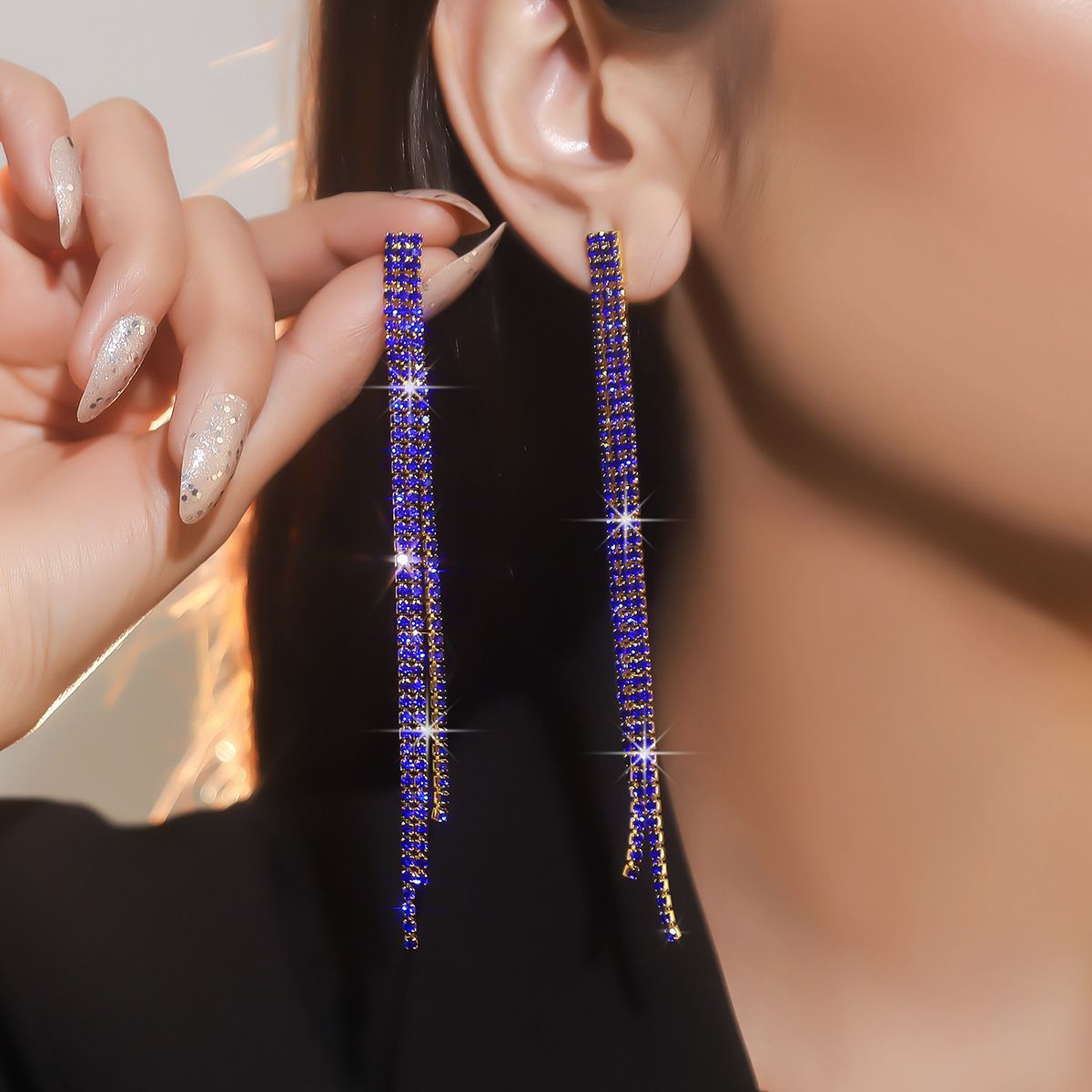 New temperament luxury hole green rhinestone earrings female hundred chain long three-row tassel diamond earrings