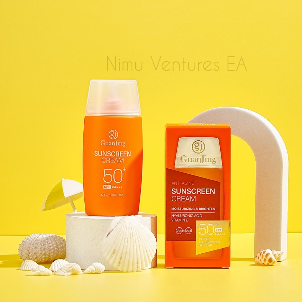 Anti-Aging Sunscreen Cream with Hyaluronic acid & Vitamin E moisturizing Brightening Cream Sun Protection SPF 50+ UV Sunblock - Guanjing