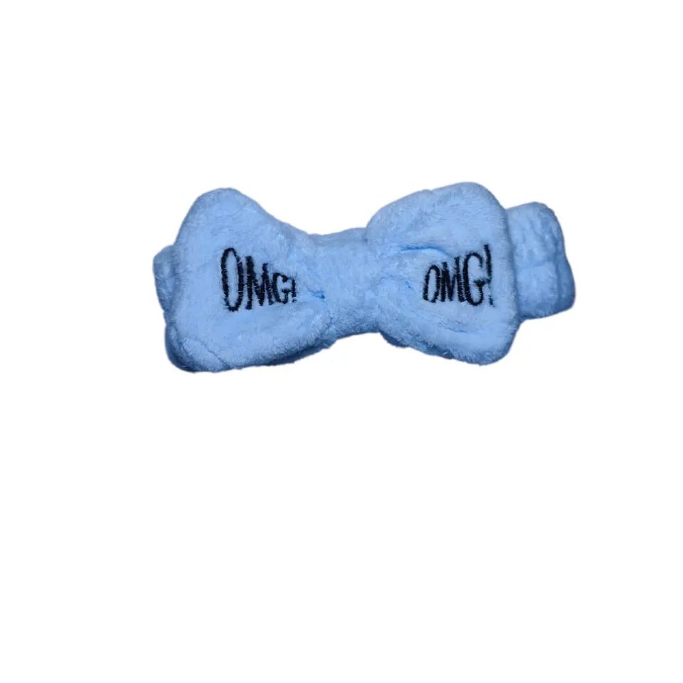 OMG Stretchy Velvet Bow Makeup Headband – Soft Spa Facial Hairband for Skincare, Cleansing, Face Wash & Beauty Prep