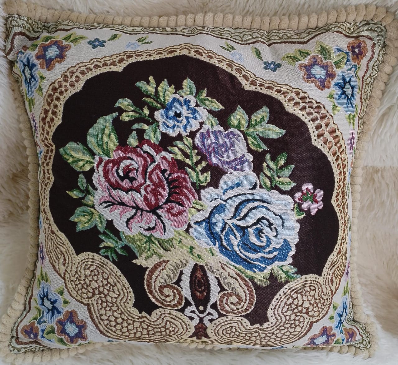 Set of 6pcs compete Silk throw pillows cases and 6pcs fibre filled throw pillow