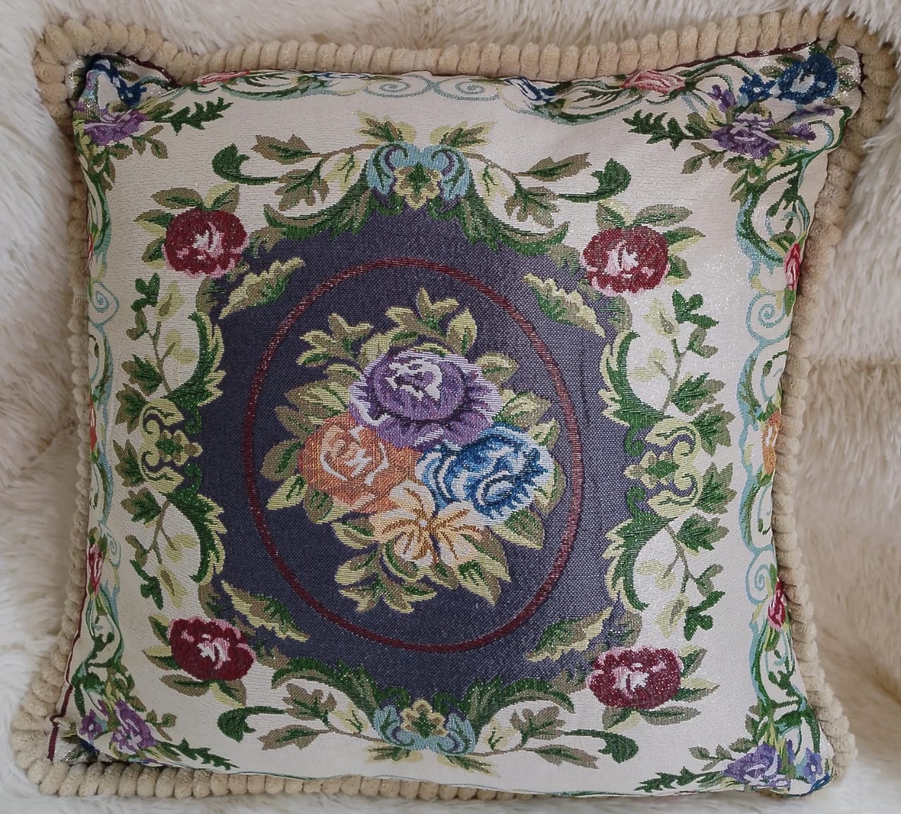 Set of 6pcs compete Silk throw pillows cases and 6pcs fibre filled throw pillow