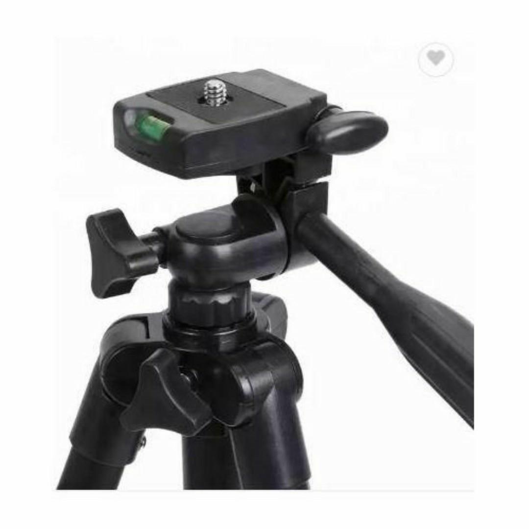PROFESSIONAL STUDIO CAMERA PHONE TRIPOD STAND + PHONE HOLDER CLIP

FOR SELFIE YOUTUBE LIVE RECORDING & BLOG