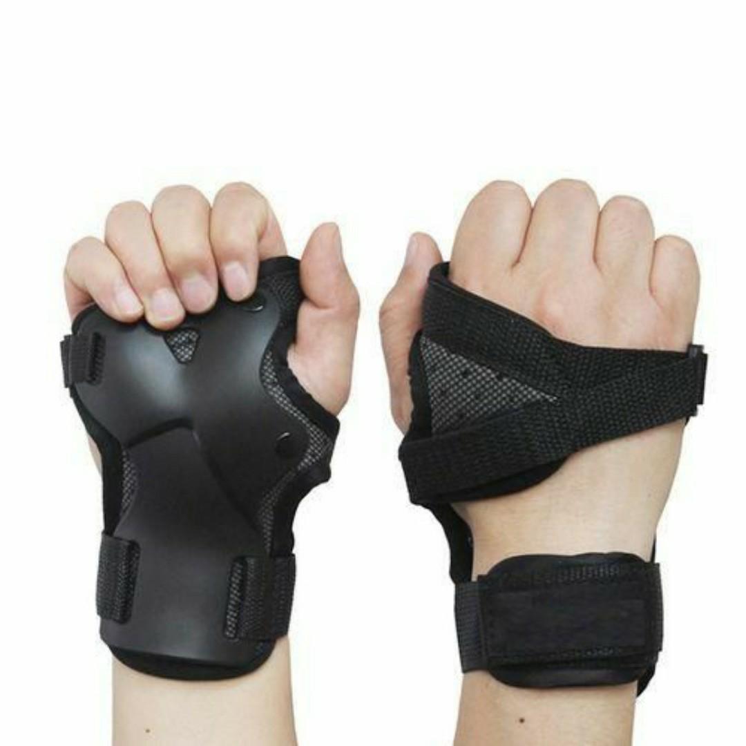 Adjustable Wrist & Palm Guards for Skating – Impact-Resistant, Breathable & Ergonomic Protective Gear For Kids Roller Skating (Pair)