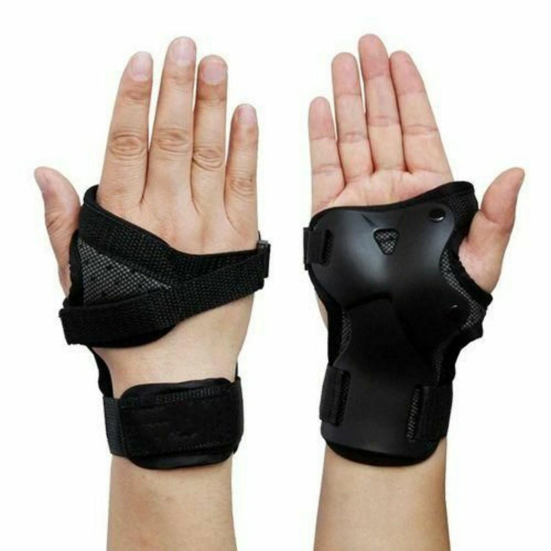 Adjustable Wrist & Palm Guards for Skating – Impact-Resistant, Breathable & Ergonomic Protective Gear For Kids Roller Skating (Pair)