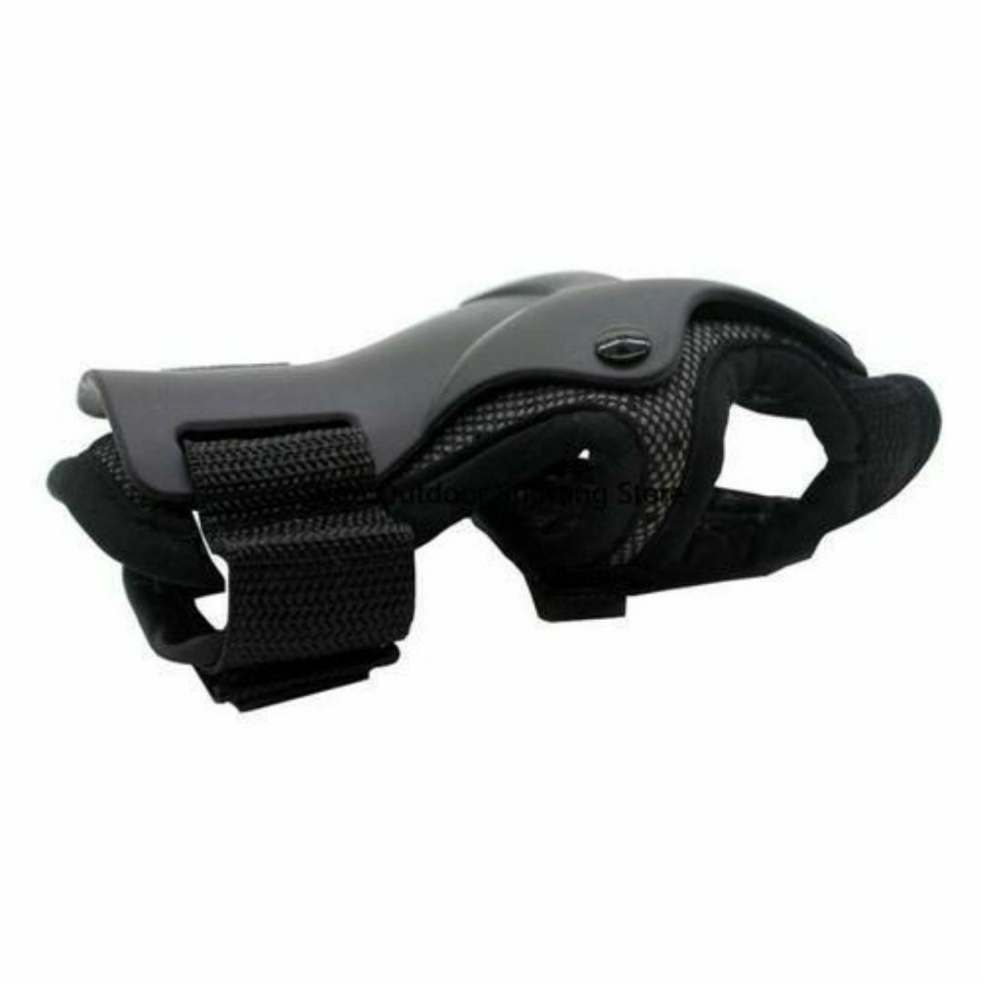 Adjustable Wrist & Palm Guards for Skating – Impact-Resistant, Breathable & Ergonomic Protective Gear For Kids Roller Skating (Pair)