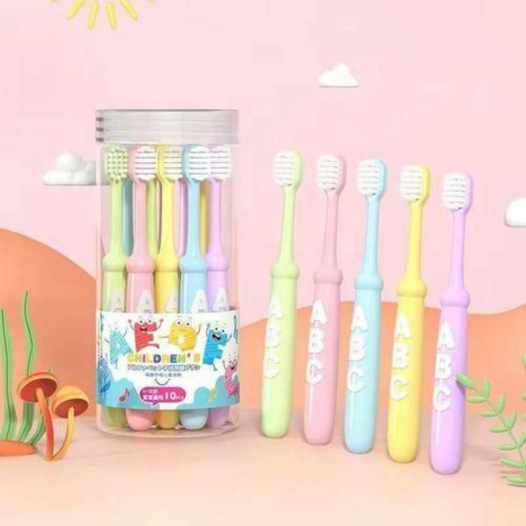 10-Pack Colorful Kids Toothbrushes – Soft Bristles, Ergonomic Grip, Gentle Oral Care (Age 3+)