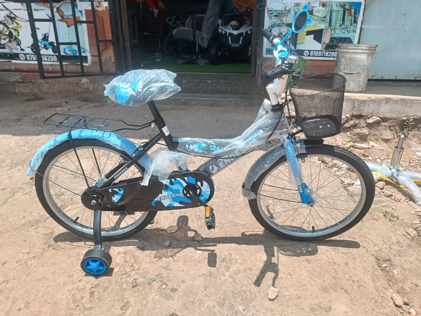 size 20 kids bicycle children bike for 6yrs to 12yrs with training wheels